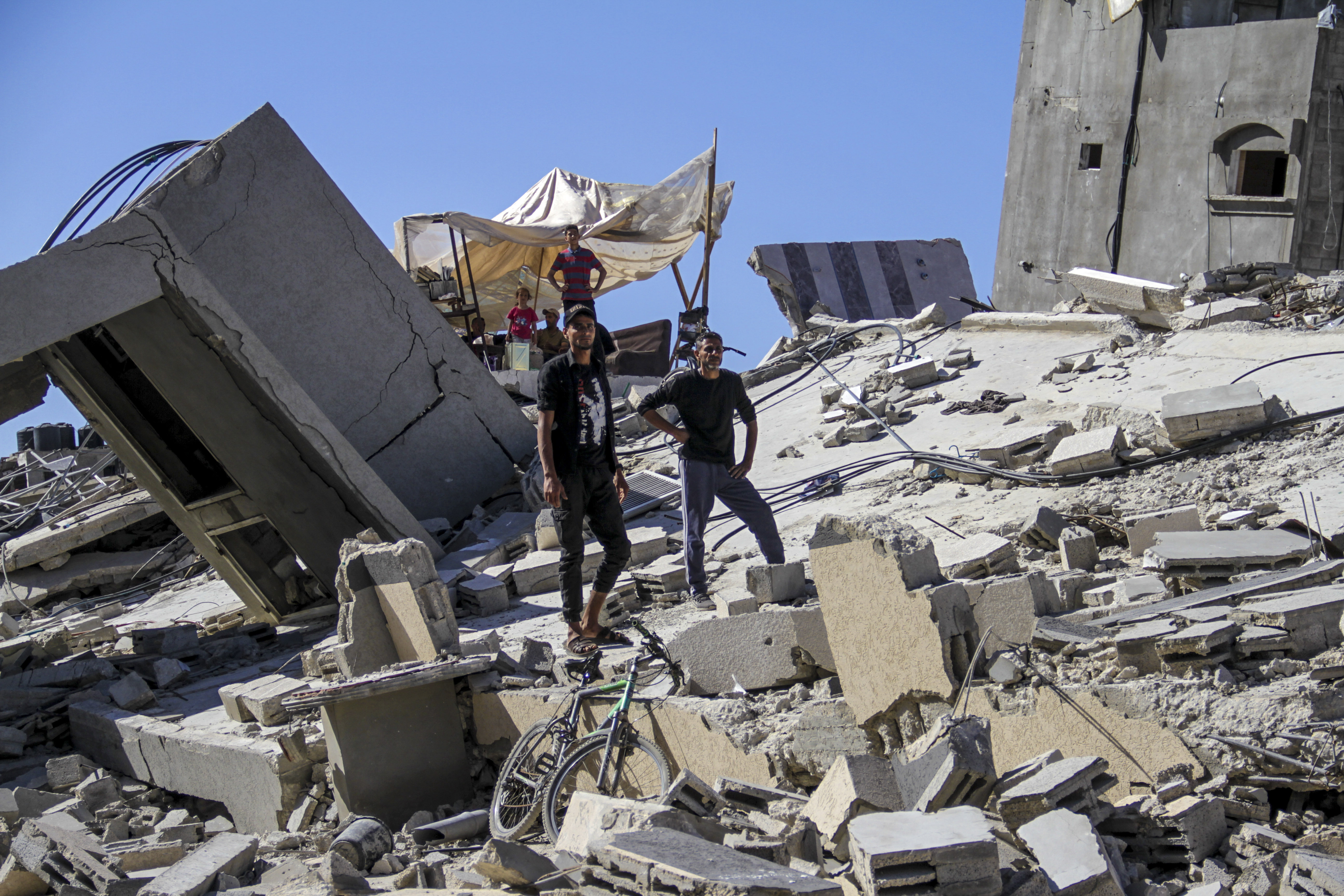 Debris left behind from Al-Shifa Hospital after the Israeli forces withdrawal