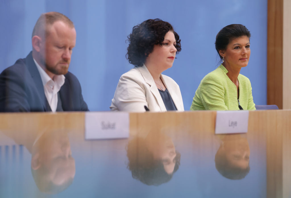 Sahra Wagenknecht To Launch New Political Party