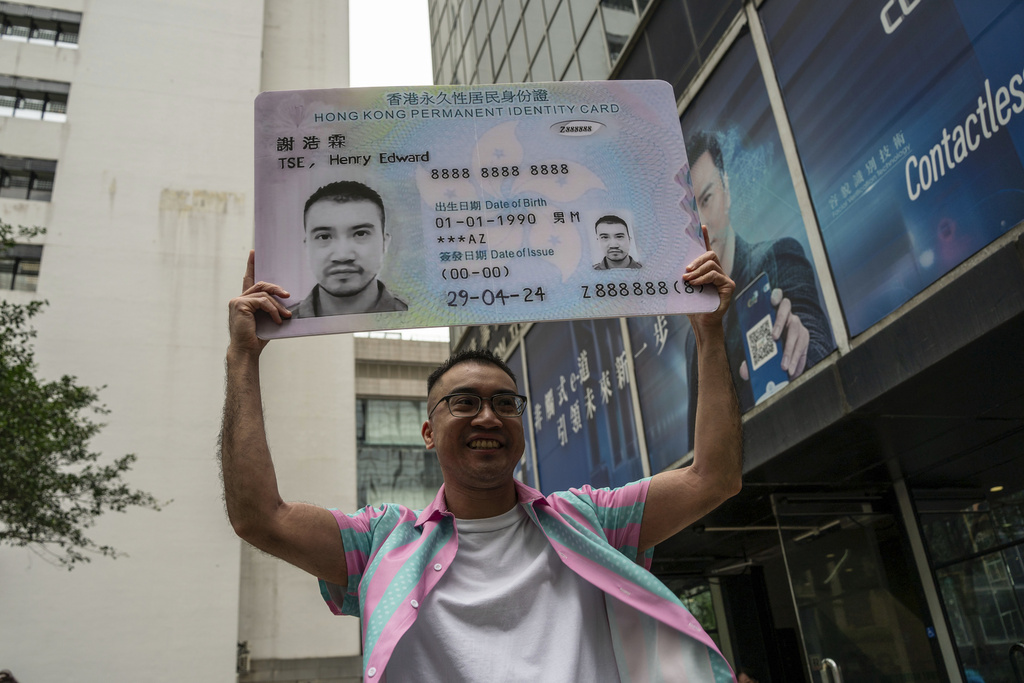 Hong Kong Transgender Activist Henry Tse Receives New Id Card After Yearslong Battle